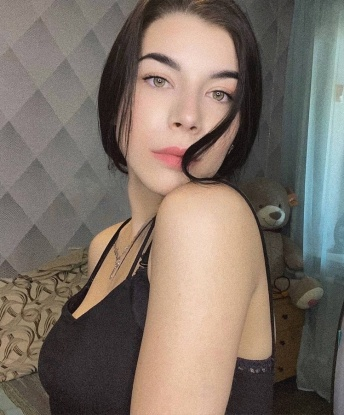 Нина, 19 лет, 2 размер груди